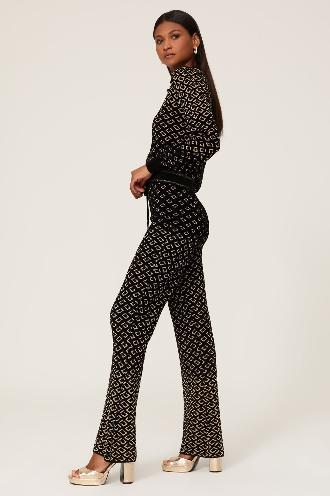 DVF392