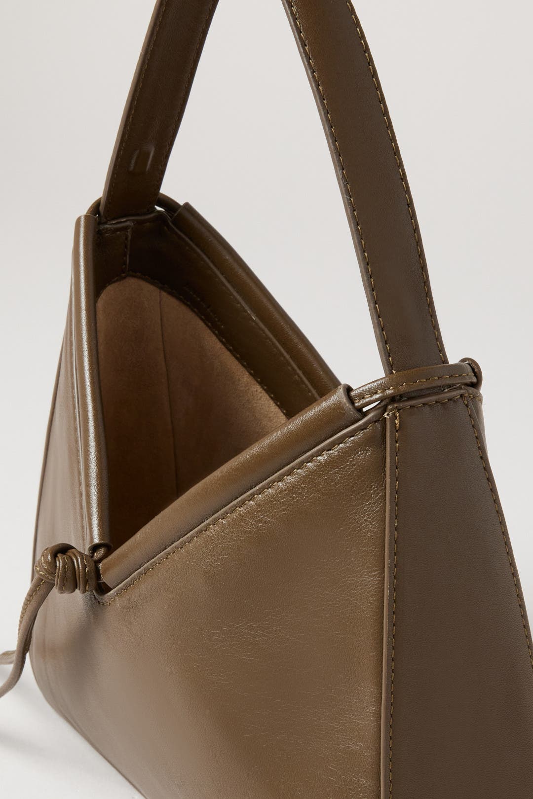 REF129